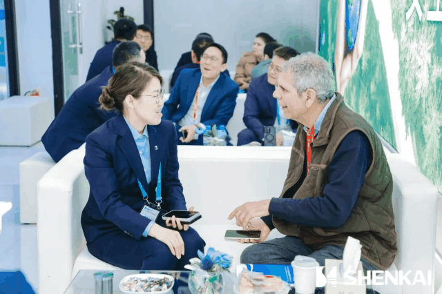 國(guó)內(nèi)外.gif 國(guó)內(nèi)外.gif